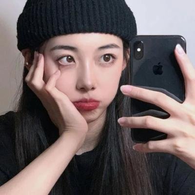 爱上老板的女儿